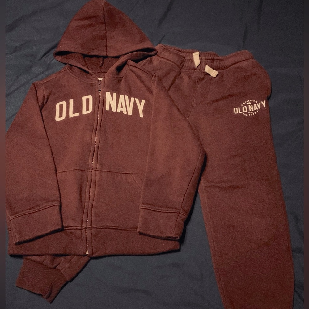 Boys Old Navy Sweatsuit